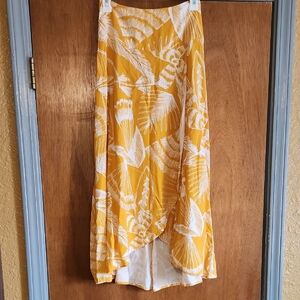 Yellow and White High Low Skirt